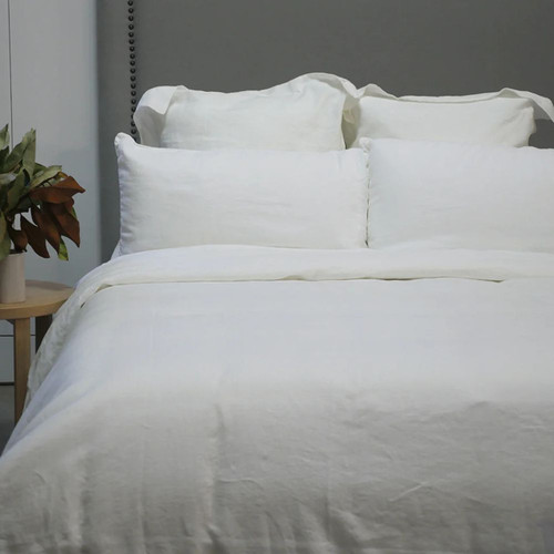 Stonewashed Linen Duvets by Vida