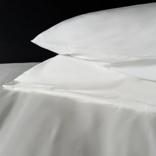 Hotel Cotton Rich Bed Sheeting by Good Linen Co