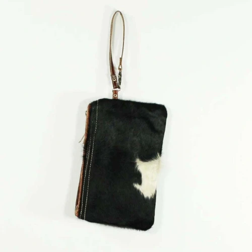 Peyton Hide Clutch Black by Backyard
