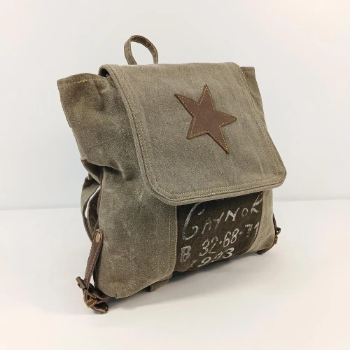 Melanie Backpack by Backyard