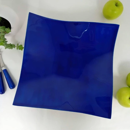 Square Wavy Dish Large by Vanillaware
