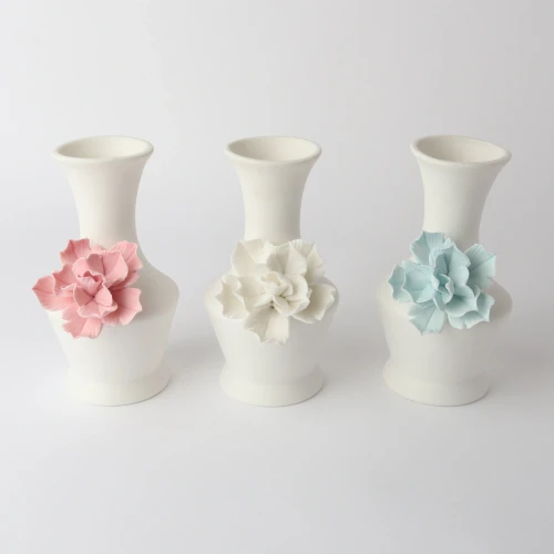 Flower Vase 2 by Le Forge