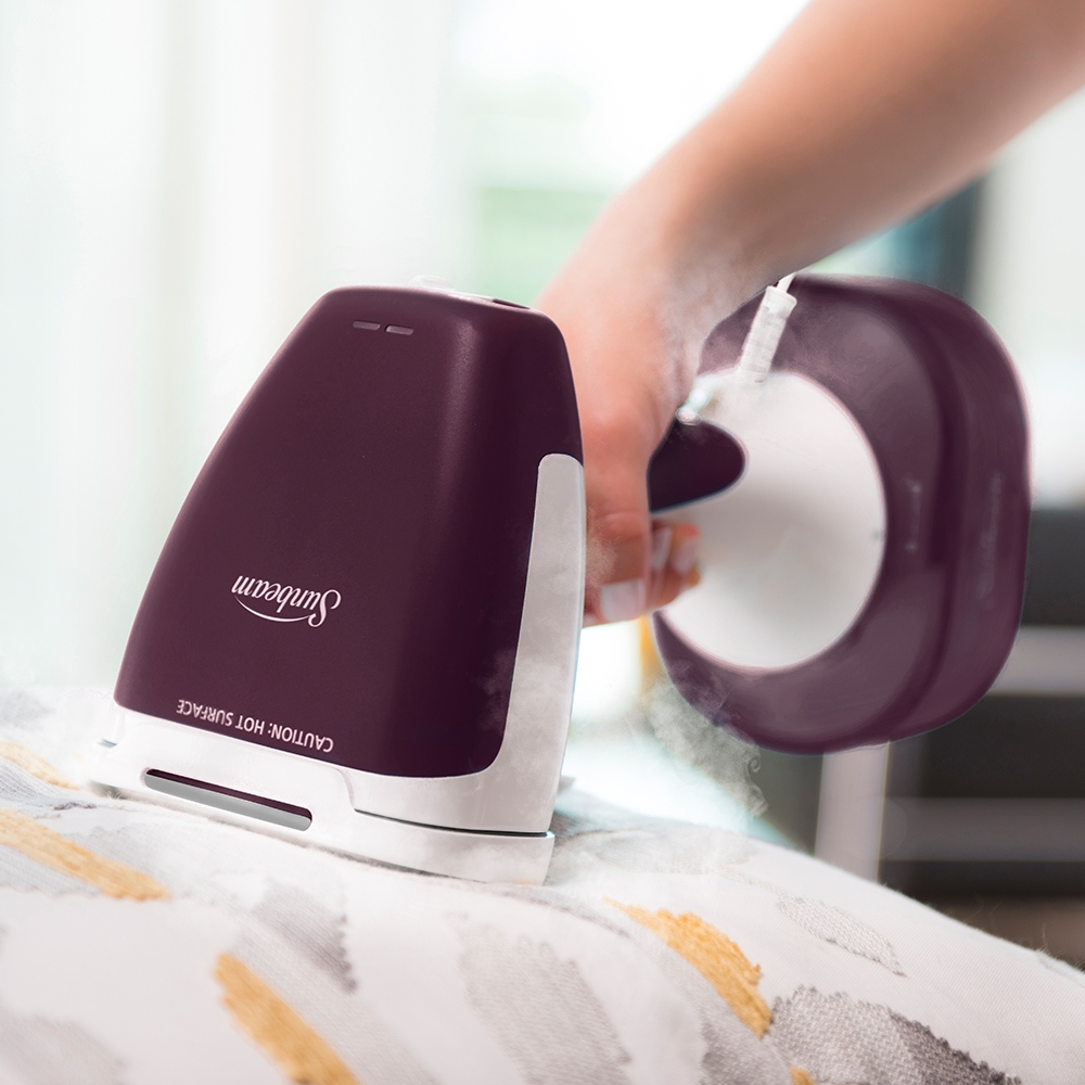 Handheld Garment Steamer SG1000 by Sunbeam queenb