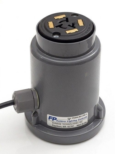 240V AC to 120V AC Streetlight Power Tap Adapter, 100W, With Ground Lug, 10ft