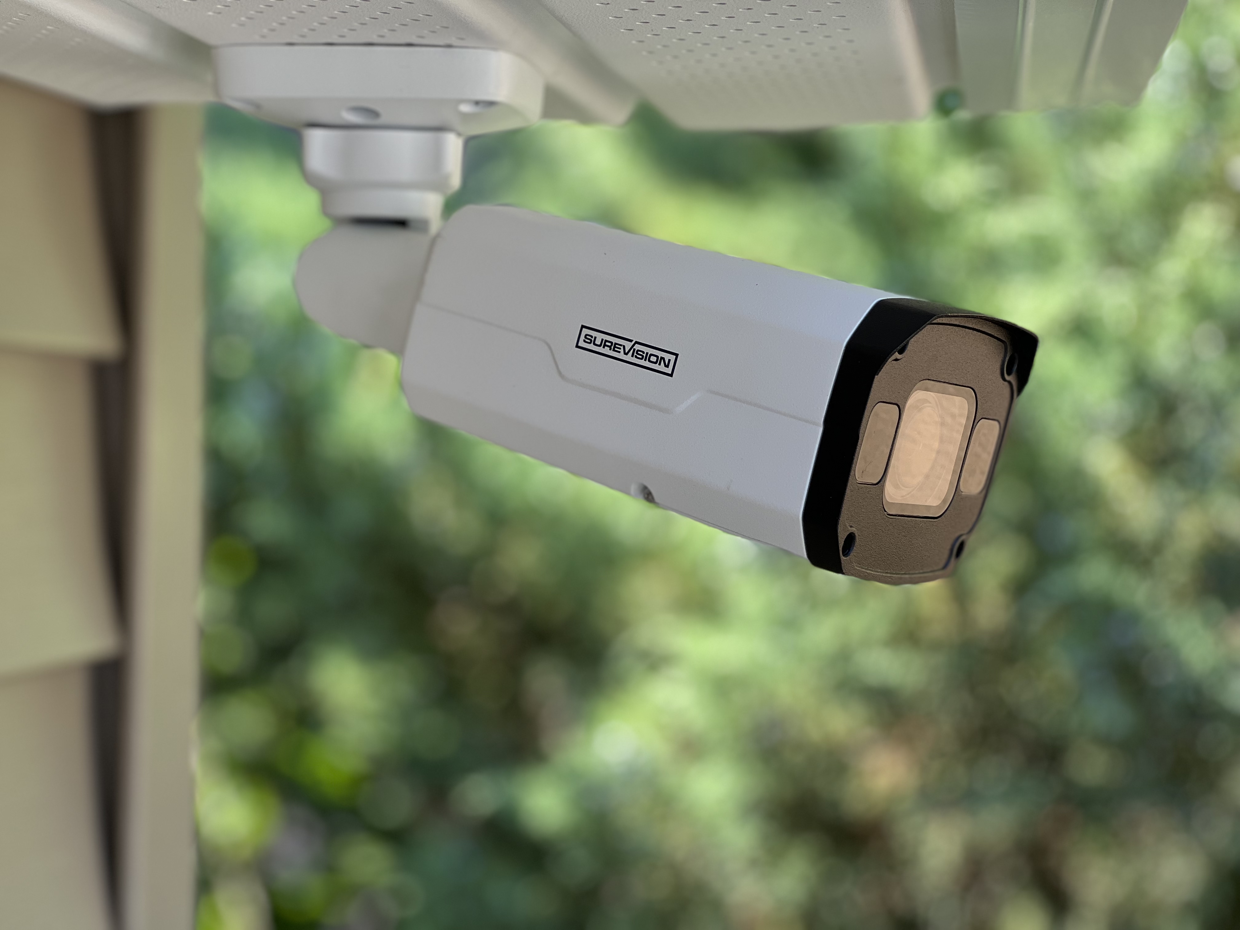16 Channel 4K IP Camera Motorized Surveillance System / 16IPBV8-N