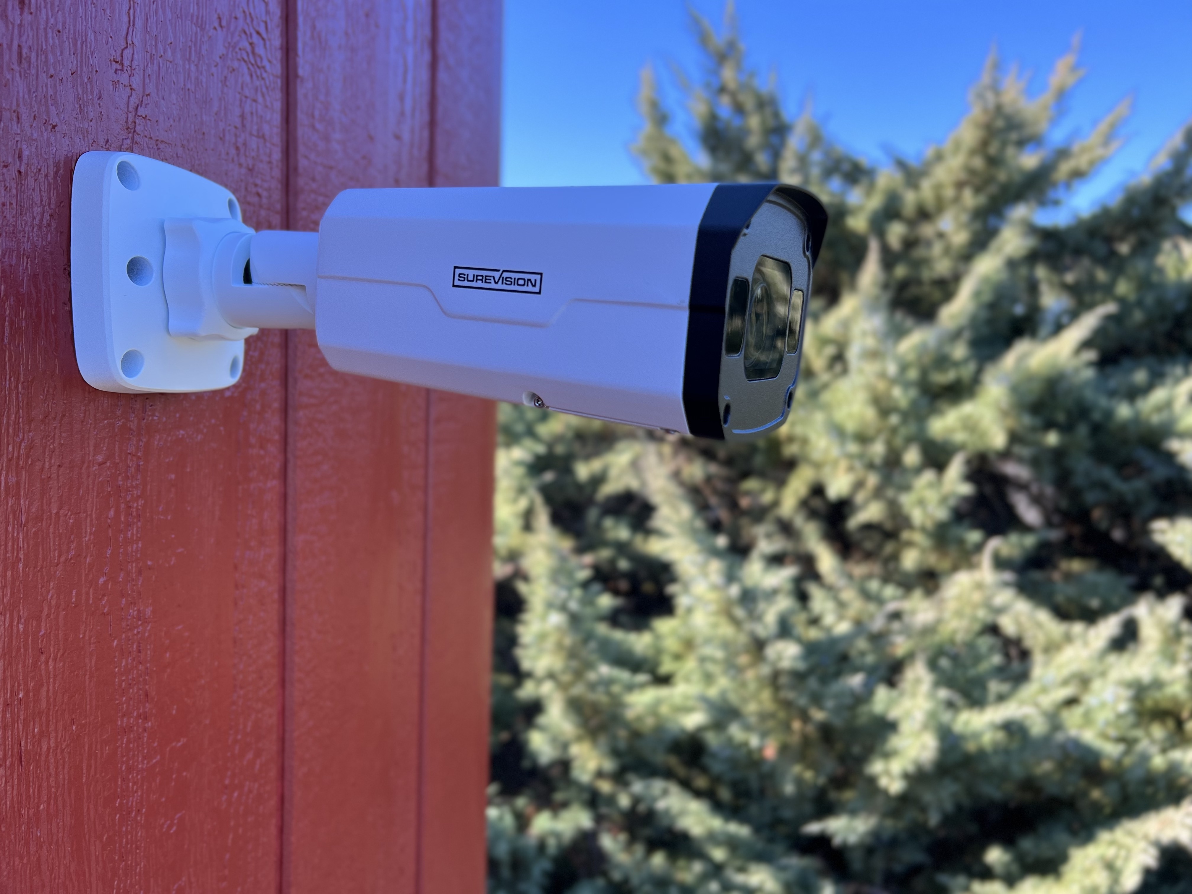 4K 32 Camera POE IP Surveillance System with 164 Foot Night Vision / 32IPBV8-N
