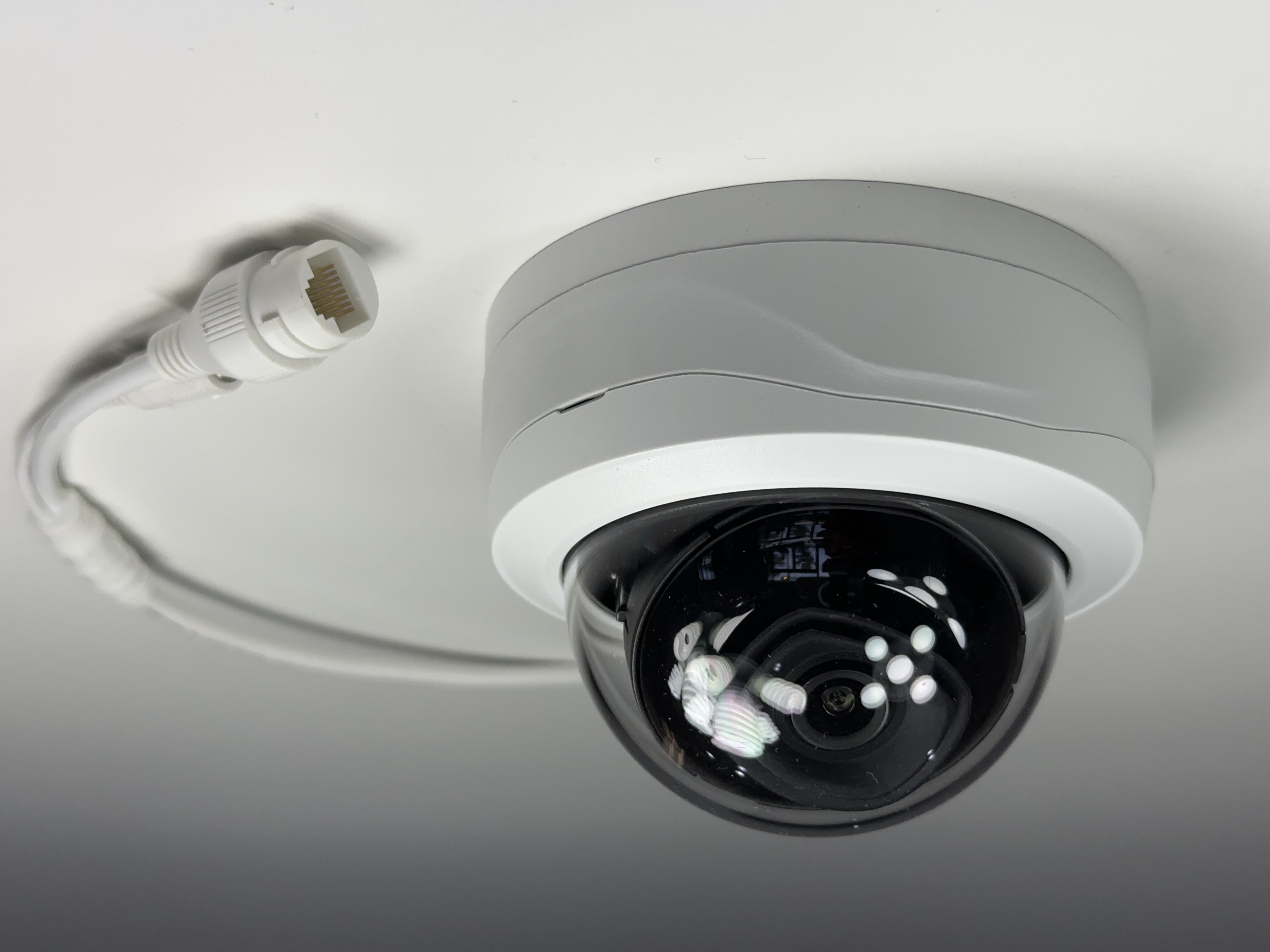 (CSP-IPMD8-A) Blue Line - 4K Infrared Vandal Dome IP Camera / BS809