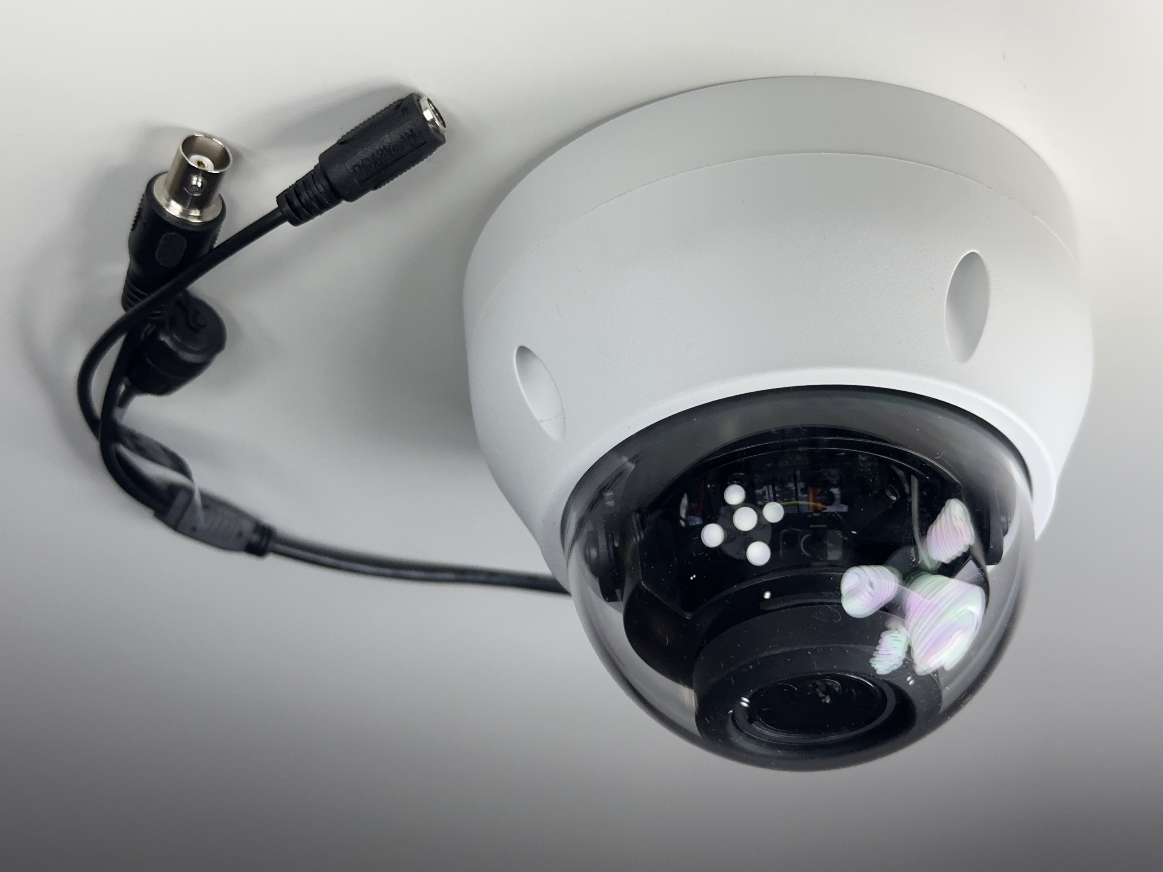(CSP-CVIMD2-VF.v2) Black LIne - 4-1 HD over Coax 2MP Infrared Vandal Dome with Adjustable Lens / BS922