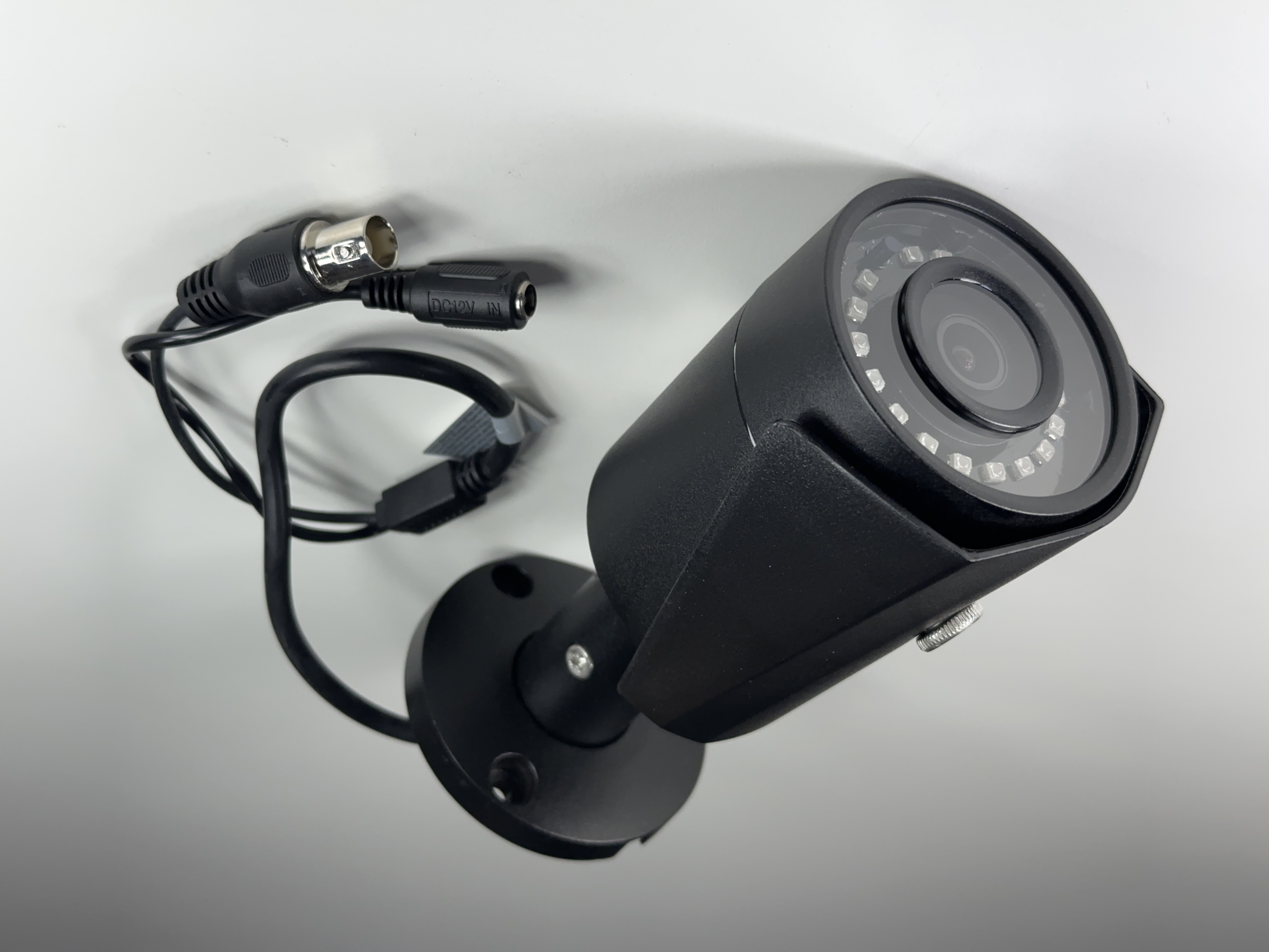 (CSP-CVIBK4-B) Black LIne - HD over Coax 4MP Infrared Bullet Camera / BS925