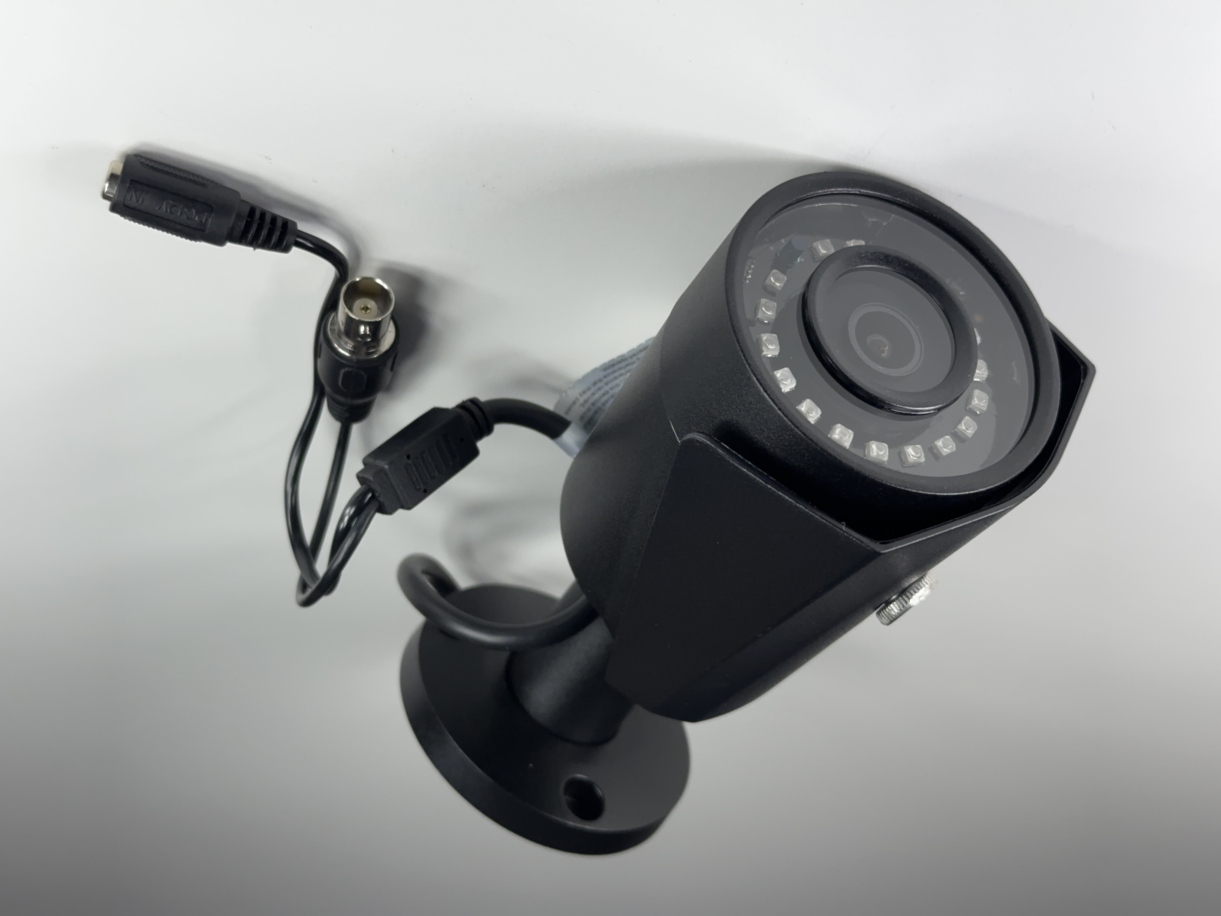 (CSP-CVIBK4-B) Black LIne - HD over Coax 4MP Infrared Bullet Camera / BS926