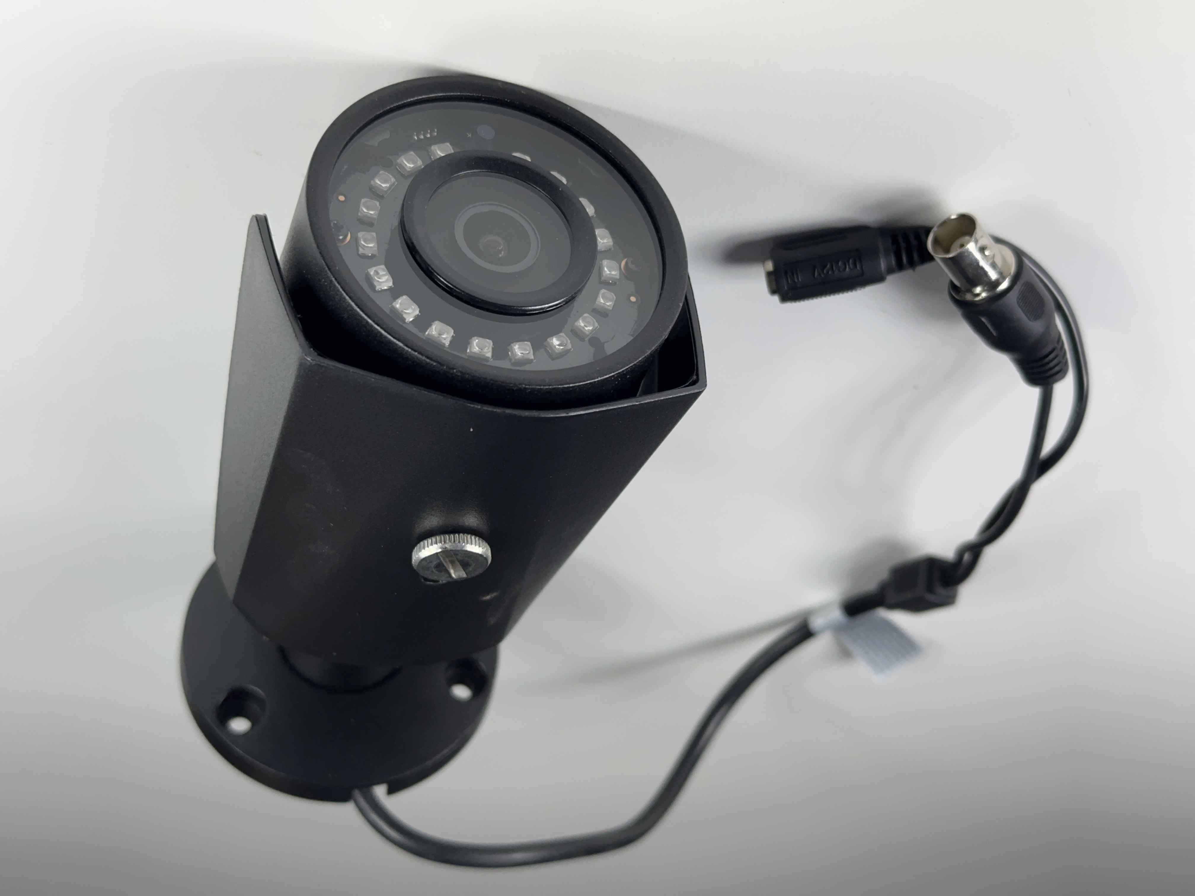 (CSP-CVIBK4-B) Black LIne - HD over Coax 4MP Infrared Bullet Camera / BS927