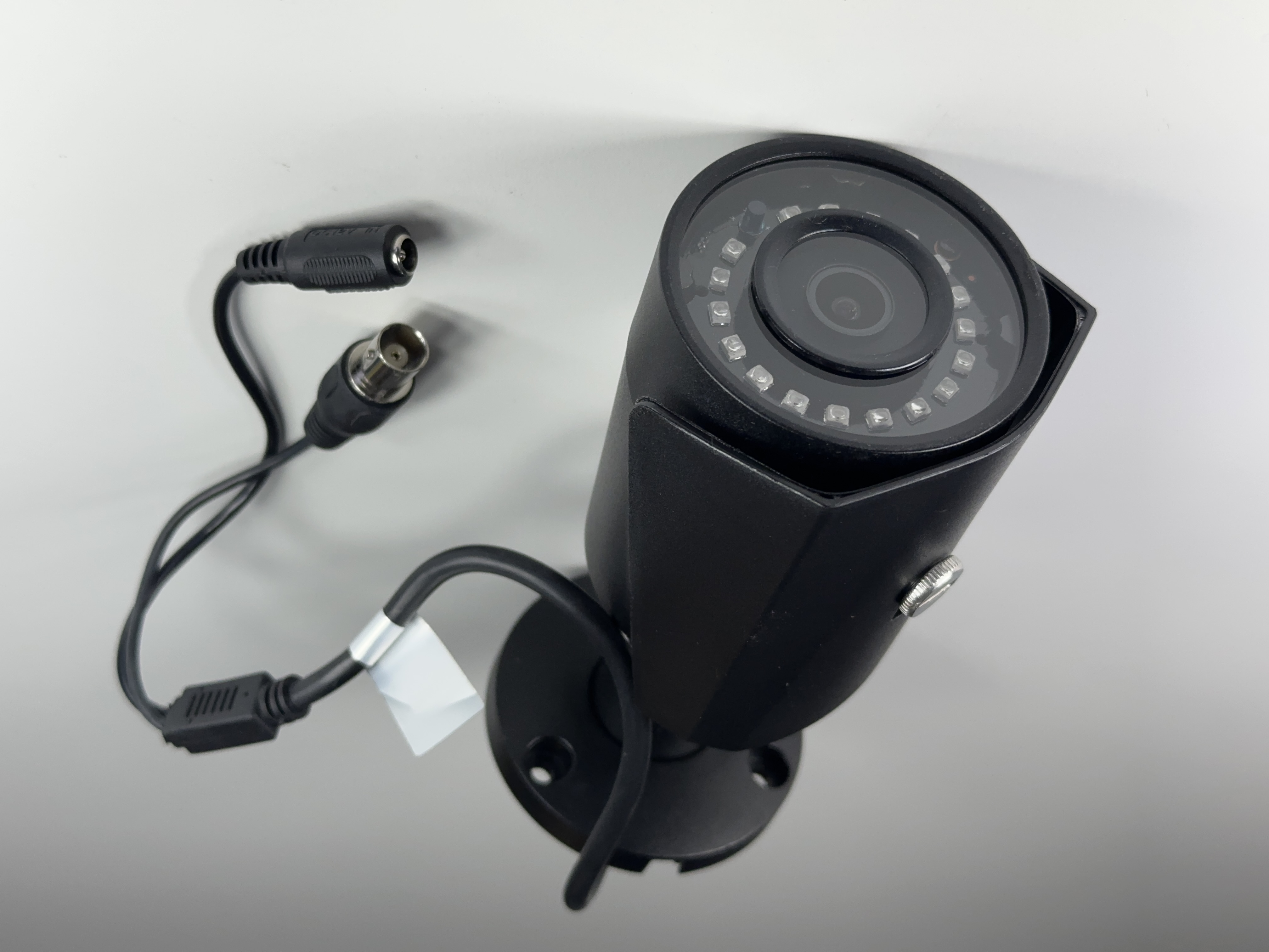 (CSP-CVIBK4-B) Black LIne - HD over Coax 4MP Infrared Bullet Camera / BS928