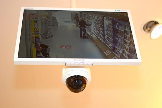 Security Cameras With No Subscriptions or Monthly Fees