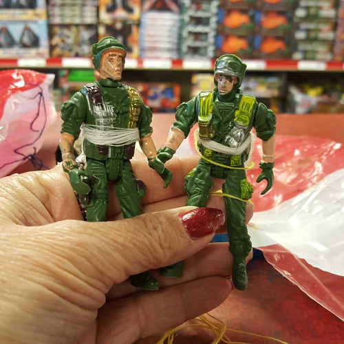Sortie - Parachute w/Action Figure