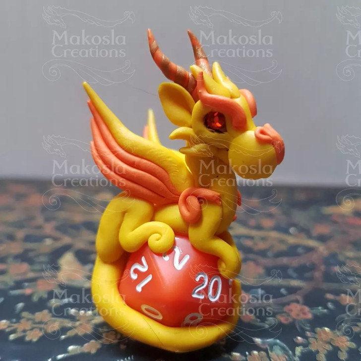 D20 Small Dragon Guardian 9