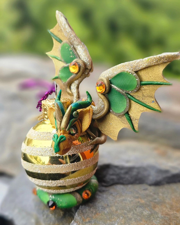 Dragon Ornament Green Gold