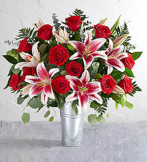 Olivia
JUST GATHERED! How will they love these? Let us count the ways. The hopeful romantic one, Olivia’s softly gathered pink and red blooms with kisses of pure white will whisper sweet nothings, lending an air of romance and poetry to any space.