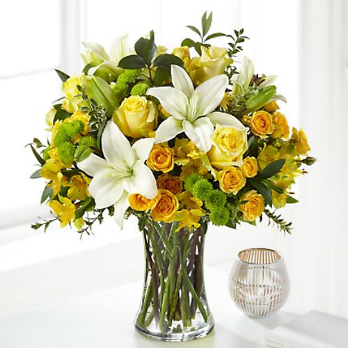 Whether it is a time of sensitivity or a celebration of life, our Hope & Serenity™ Bouquet evokes comfort with each bloom. A collection of lilies, roses and alstroemeria add freshness to your messages of love. While it's perfectly sweet in size, this pick is best suited for a small table or within a home.
