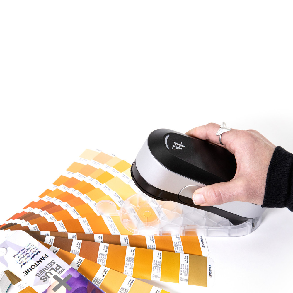 X-Rite i1Basic Pro 3, Color Profiling Device | X-Rite Photo US