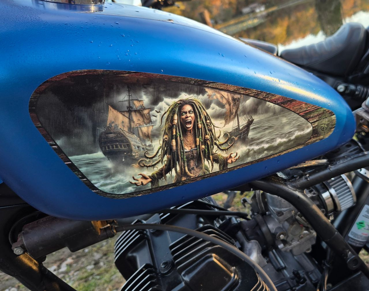 Harley-Davidson タンク 青　ショベルで使用 Harley-Davidson タンク 青 ショベルで使用 - メルカリ