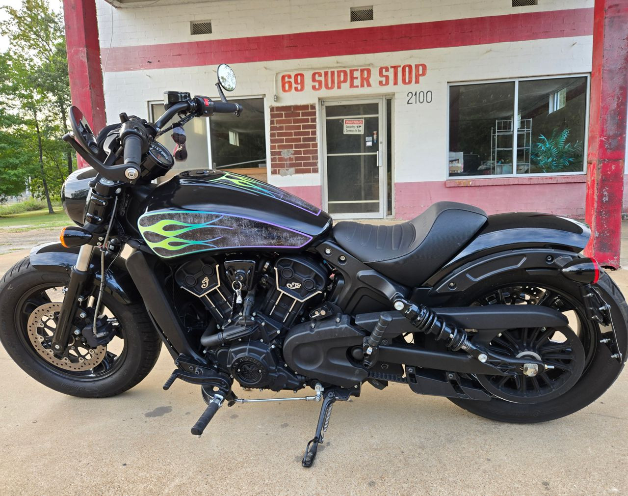 Ignitor - Panel Flames (9 Color Options) - Indian - Scout - 3 piece Tank decal set