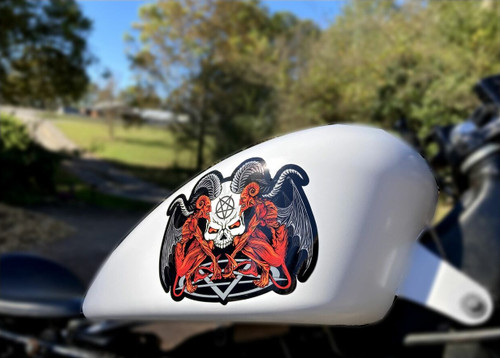 The large  7 3/4" x 6" decal shown 
on a 3.3 gal sportster tank
(Color red black) The large  7 3/4" x 6" decal shown 
on a 3.3 gal sportster tank
(Color red black)