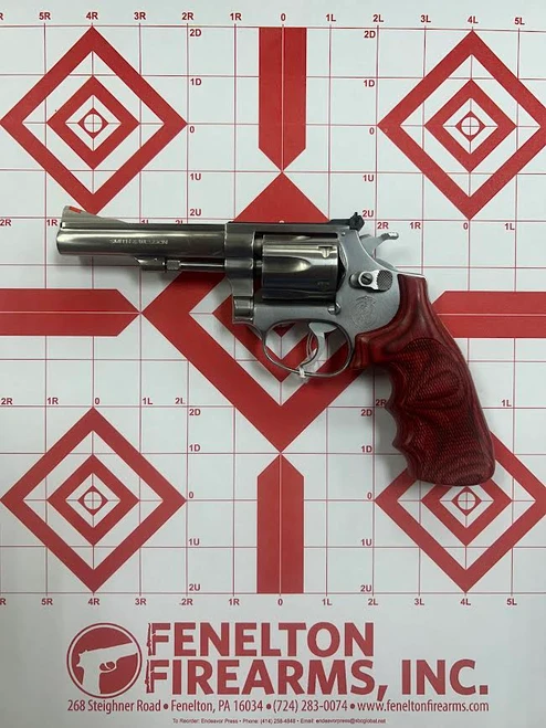 USED (Consignemnt) Smith & Wesson 63 No Dash 22lr.