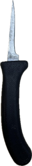 SOUTH HAMPTON CUTLERY $1 Knife, close-up image of a small utility knife with a black textured handle and a small sharp metal blade.