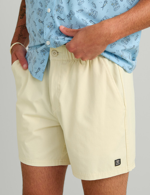 HUK Shoreside Short Solid
