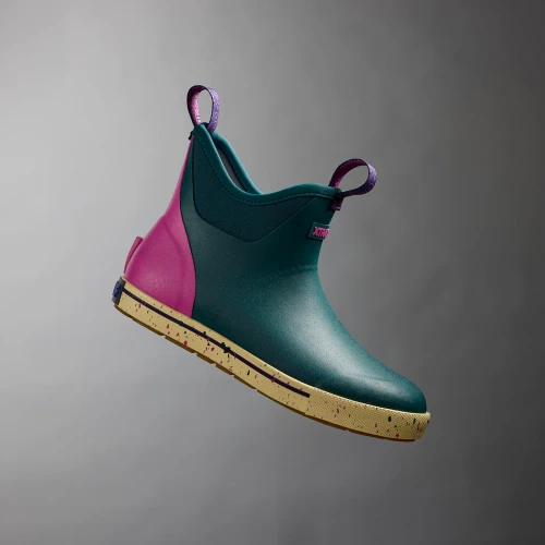 Xtratuf XWADBC30 Women's Ankle Deck Boots