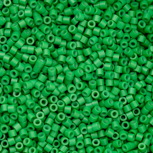 11/0 Green Kelly 25g Bag