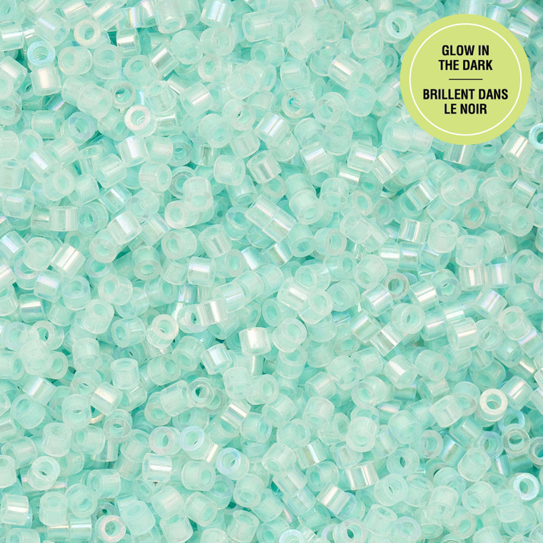 11/0 Glow in Dark AB - Turquoise 25g Bag
