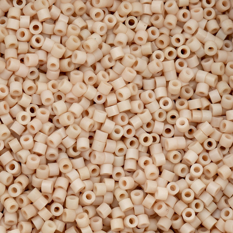 11/0 Matte Macaron - Oat Milk 25g Bag