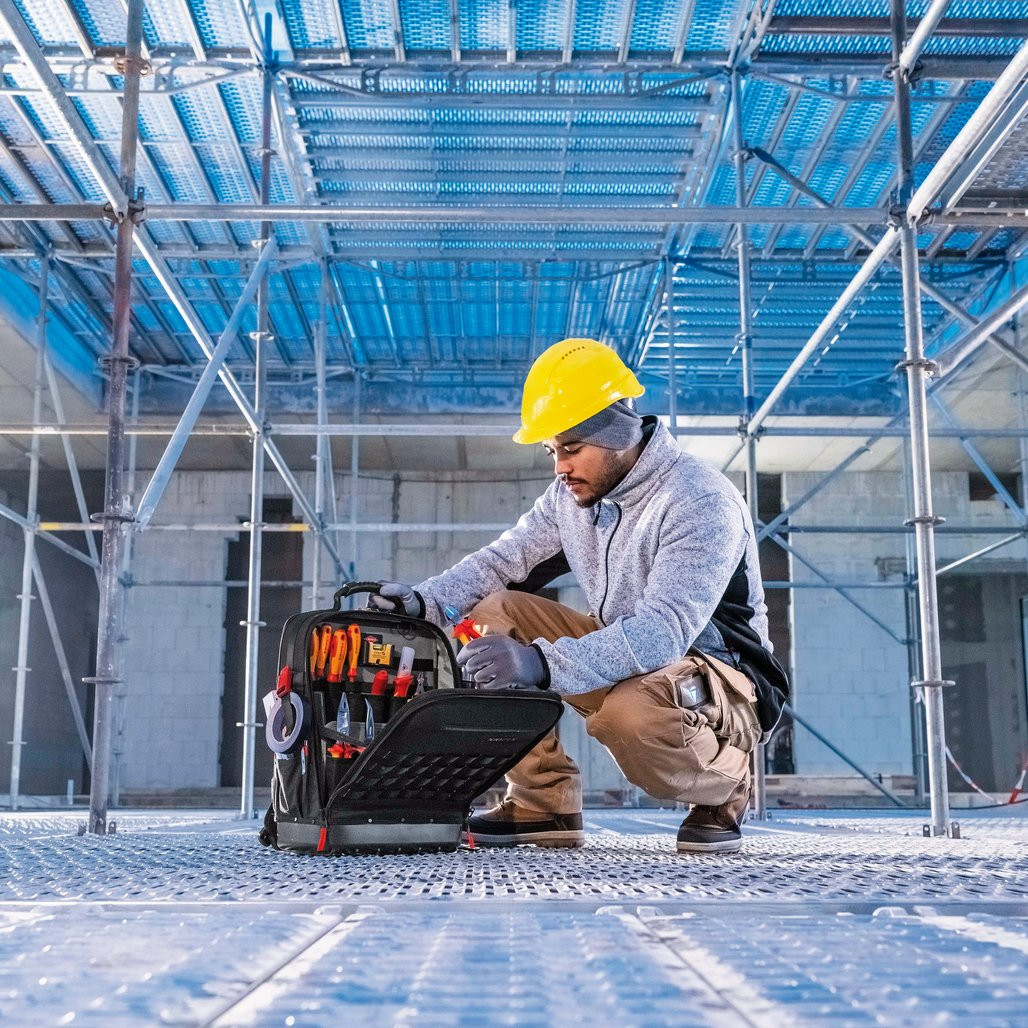 KNIPEX 00 21 50 E Tool backpack Modular X18 Electro, 22 Parts