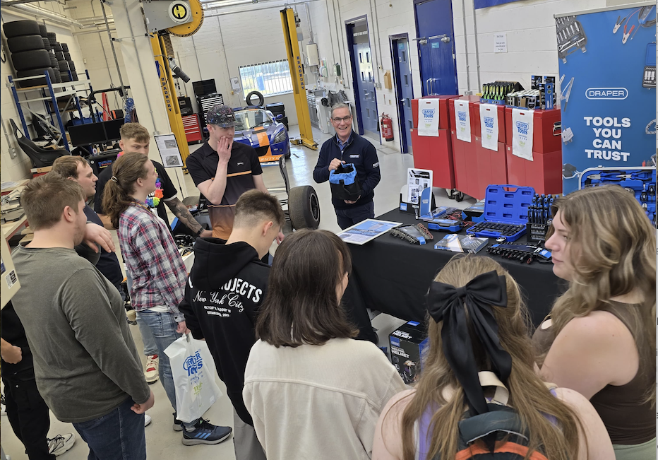 Draper & EXCELR8 Team Up To Support Next Generation of Mechanics