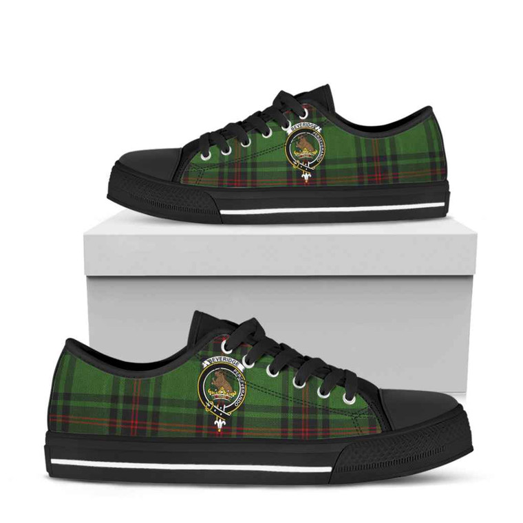 Scottish Beveridge Clan Crest Tartan Low Top Shoes Black Sole Tartan Blether