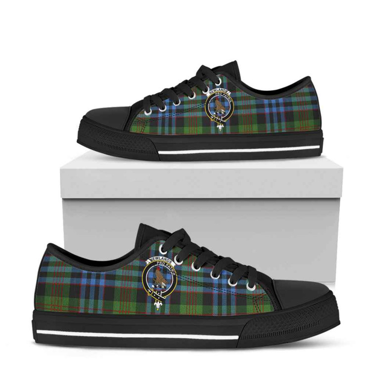 Scottish Newlands Clan Crest Tartan Low Top Shoes Black Sole Tartan Blether