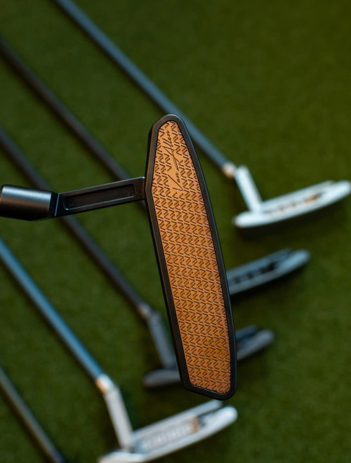 Signature Series | Archie Blade Putter | Carbon Steel Face 
