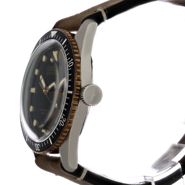 Oris Divers Sixty-Five Series Men's Swiss Automatic Watch 017337707435407520