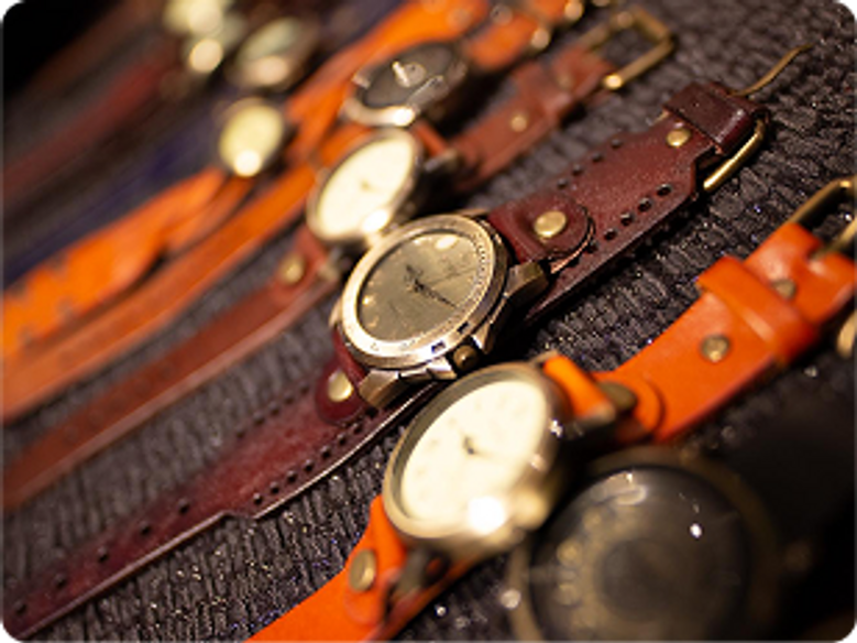 Mechanical Watches: Traditional craftsmanship