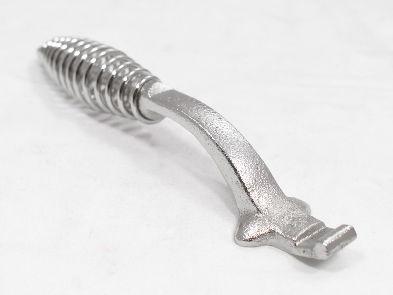 Napoleon 1150 & 1450 Cast Lid Handle (W325-0040)