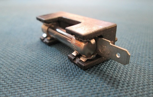 St Croix Fuse Holder & 6 Amp Fuse - Analog Models Only (80PFUSE-R)