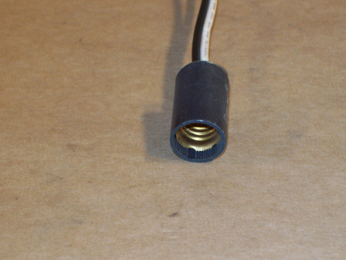 Enviro Light Bulb Holder (EC-032)