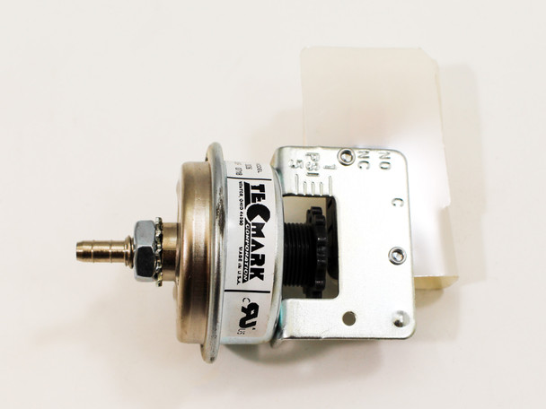 Balboa TDI SPDT 3/16 Inch Barbed Pressure Switch (TEC3036)