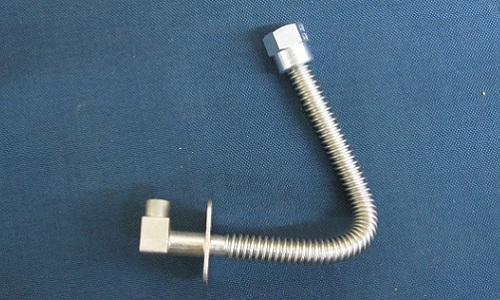 HHT Bulkhead with Flex Tube (SRV7000-156) HHT Bulkhead with Flex Tube (SRV7000-156)