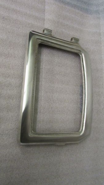 St Croix Auburn, Prescott & 2003 and Earlier Models Nickel Cast Door Frame (80P20106-R)