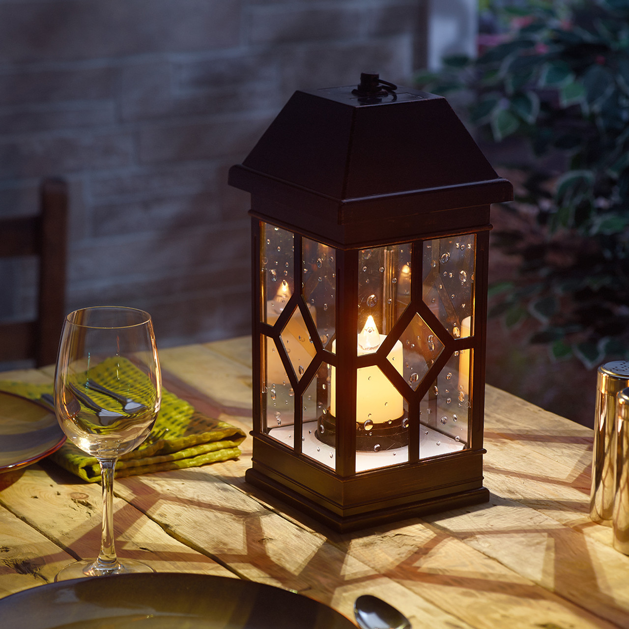 Portable Lantern Outdoor Table Lamp with Solar Panel