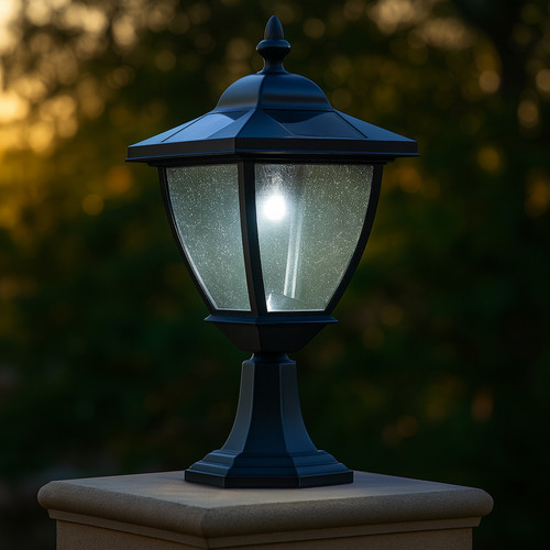 Solar Carriage Lantern, Flat Mount for posts and columns, with a Black Finish and 4 White LED.