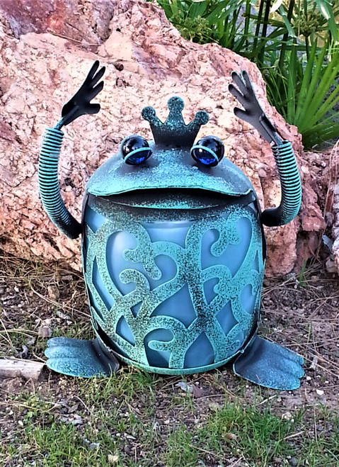 Frog solar statue is made from metal, and is hand painted a gorgeous blue patina color that matches the Blue PVC film that forms his body.