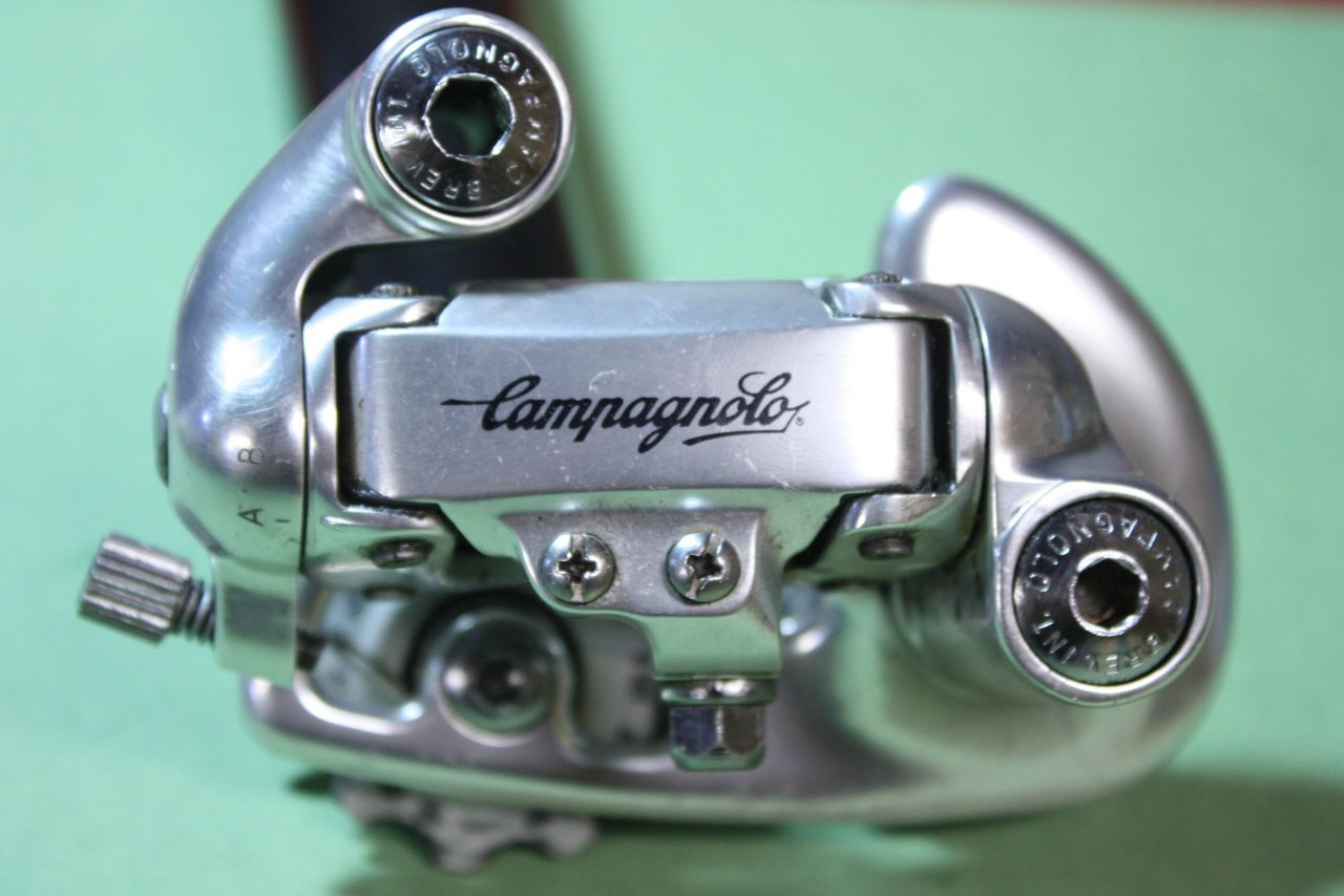 Campagnolo 7 speed rear derailleur clearance
